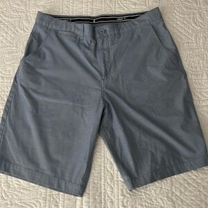 Johnnie-O Mulligan 33” waist golf shorts